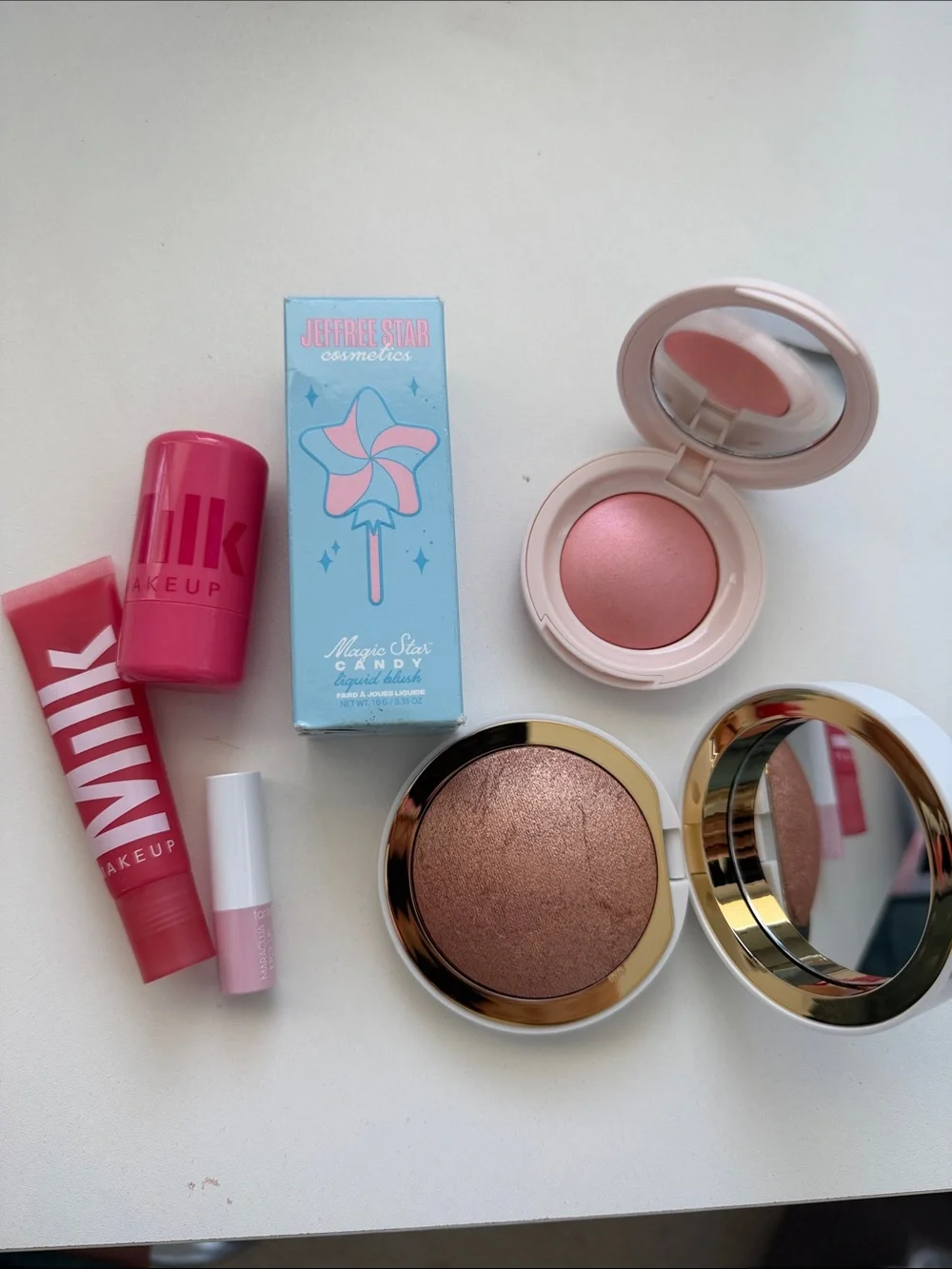 Makeup bundle rare beauty JSC milk tarte em cosmetics